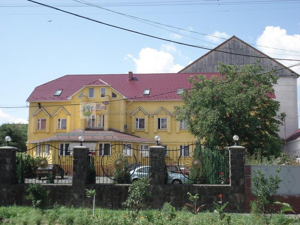 Hotel Apollon Mukačevo Esterno foto